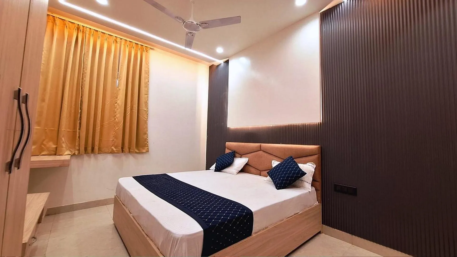 Metro City Hotels Agra Agra